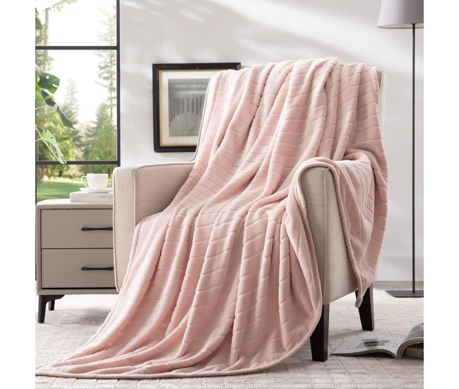 Bertte Throw Blanket, 330 GSM Super Soft Lightweight Luxury Fleece Blankets for Couch Sofa Bed Ultra Luxurious Warm and Cozy for All Seasons