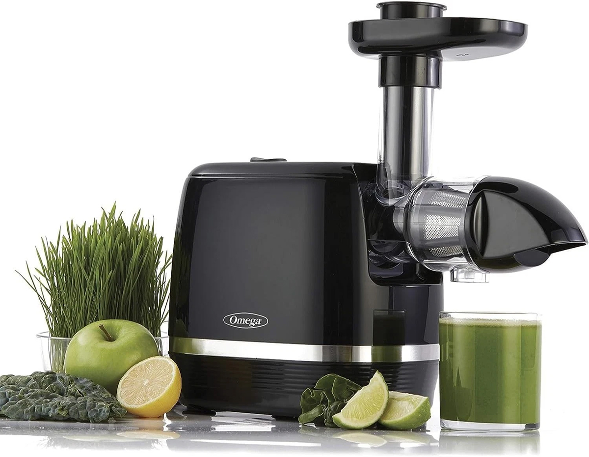 Omega Juicer H3000R Slow Masticating Extractor - 150-Watt - Black